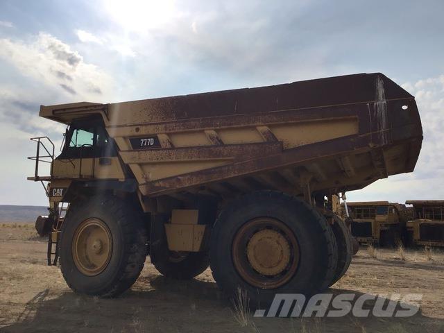 CAT 777D Midjestyrd dumper