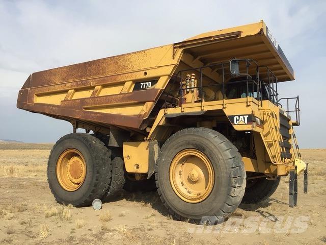 CAT 777D Midjestyrd dumper