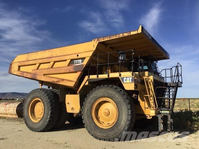 CAT 777D Midjestyrd dumper