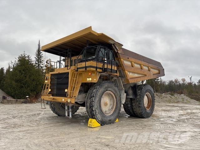 CAT 777D Midjestyrd dumper