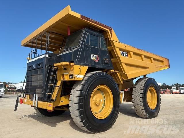 CAT 777E Midjestyrd dumper