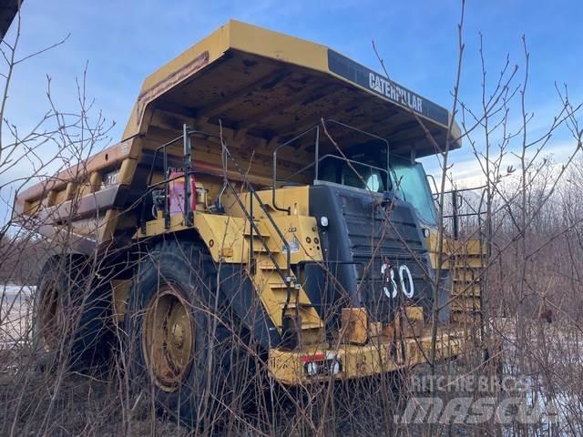 CAT 777F Midjestyrd dumper