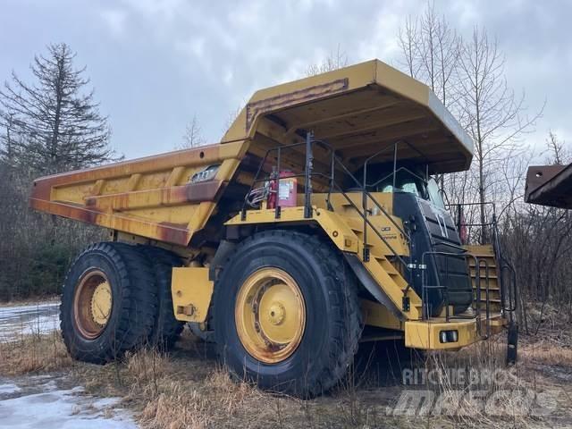 CAT 777F Midjestyrd dumper