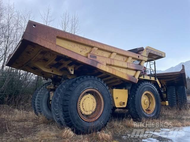 CAT 777F Midjestyrd dumper