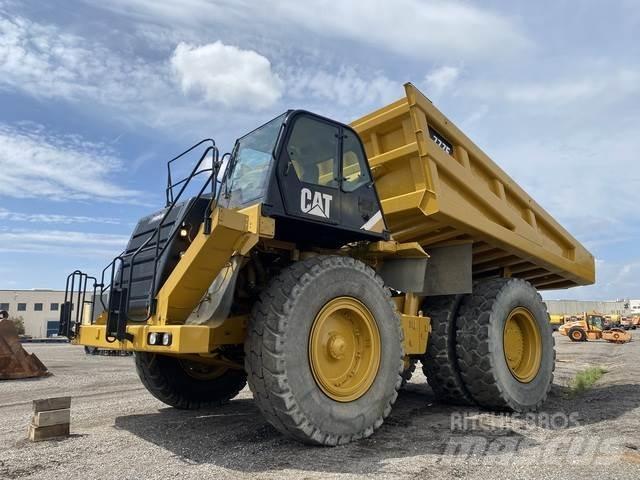 CAT 777F Midjestyrd dumper