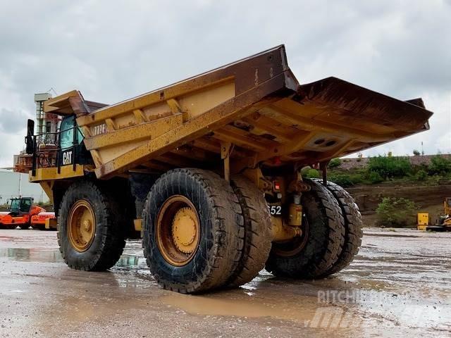 CAT 777F Midjestyrd dumper