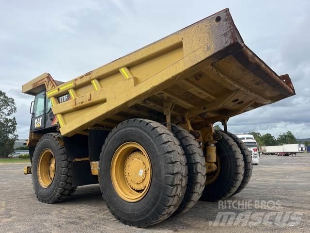 CAT 777F Midjestyrd dumper