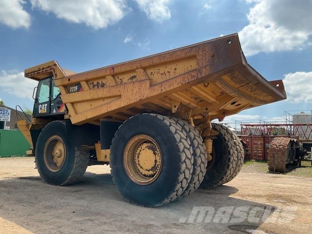 CAT 777F Midjestyrd dumper