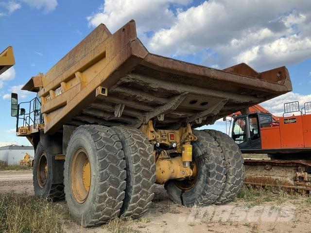 CAT 777F Midjestyrd dumper