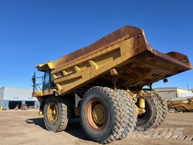 CAT 777F Midjestyrd dumper