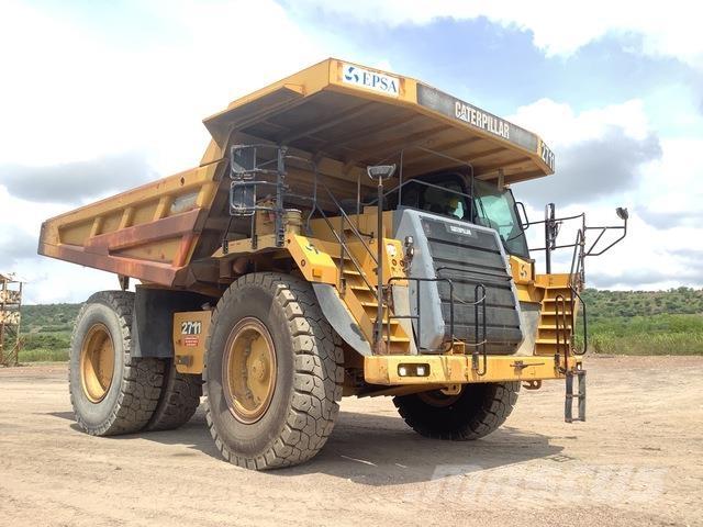 CAT 777F Midjestyrd dumper