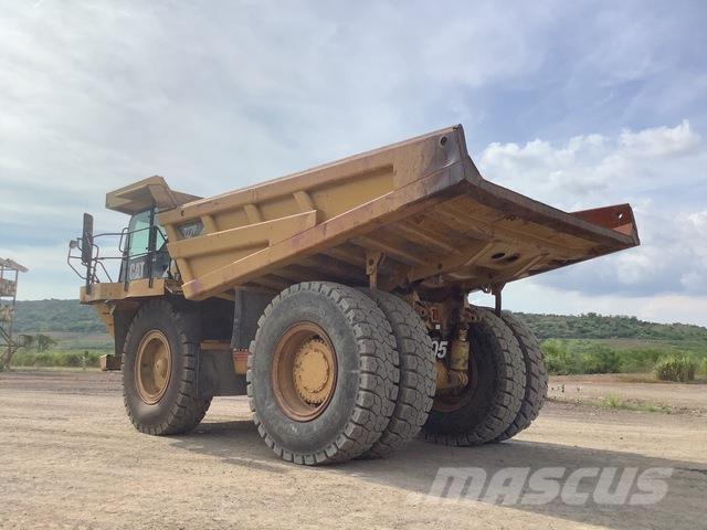 CAT 777F Midjestyrd dumper