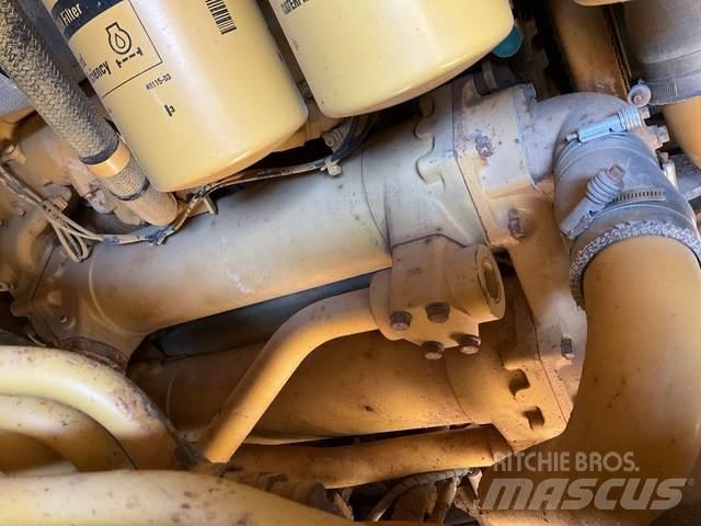 CAT 777G Midjestyrd dumper