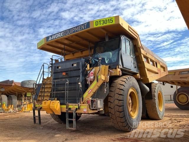 CAT 777G Midjestyrd dumper