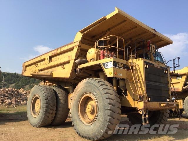 CAT 785B Midjestyrd dumper