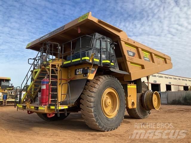 CAT 785D Midjestyrd dumper