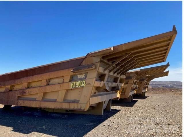 CAT 789C Lätta lastbilar