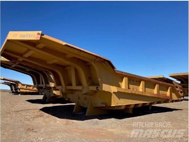 CAT 789C Lätta lastbilar