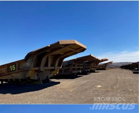 CAT 789D Lätta lastbilar