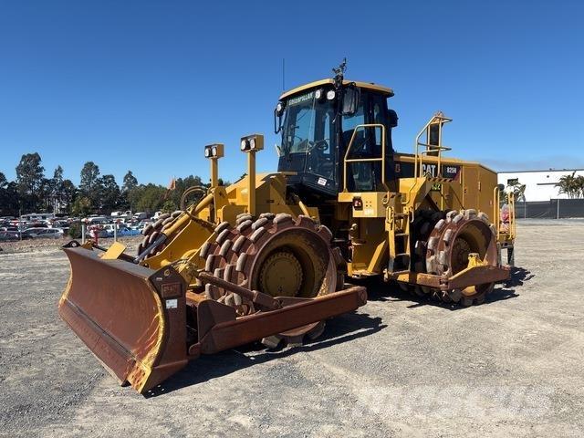 CAT 825H Jordkompaktorer