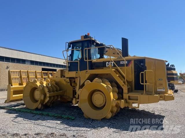 CAT 826H Jordkompaktorer