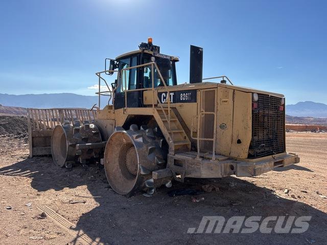 CAT 826H Jordkompaktorer