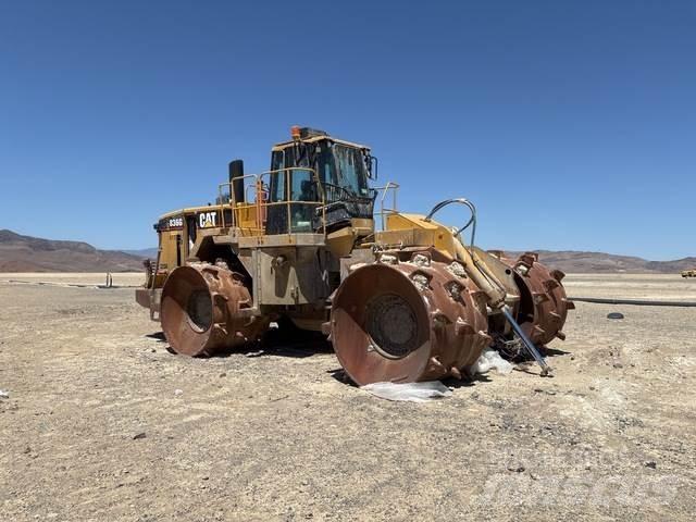 CAT 836G Jordkompaktorer