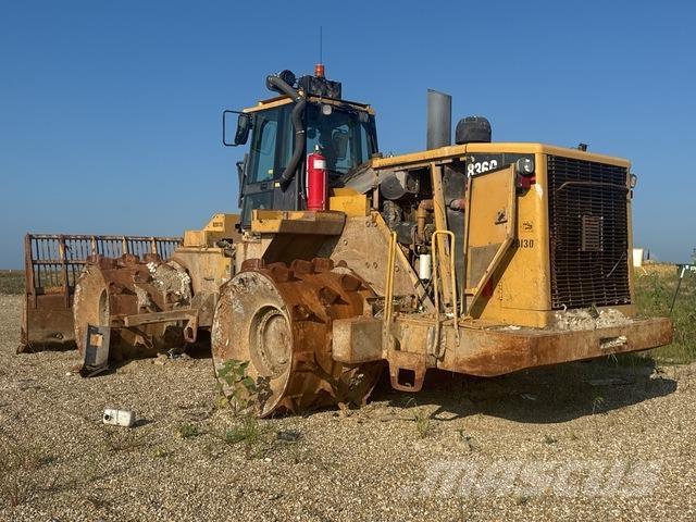 CAT 836G Jordkompaktorer
