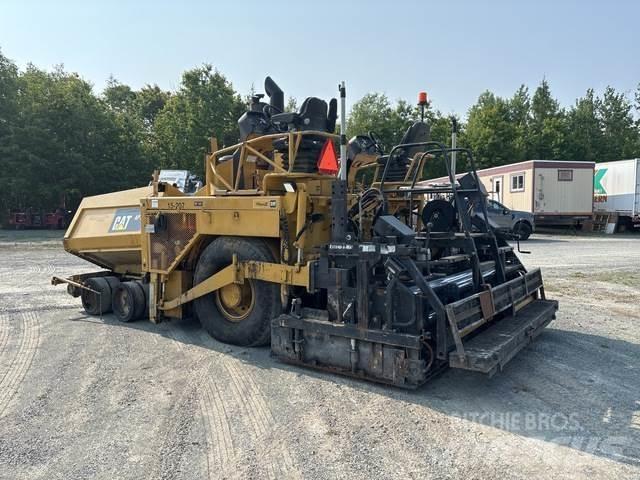 CAT AP-1000D Asfaltsläggningsmaskiner