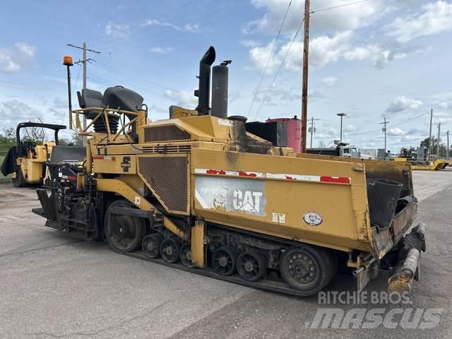 CAT AP1055D Asfaltsläggningsmaskiner