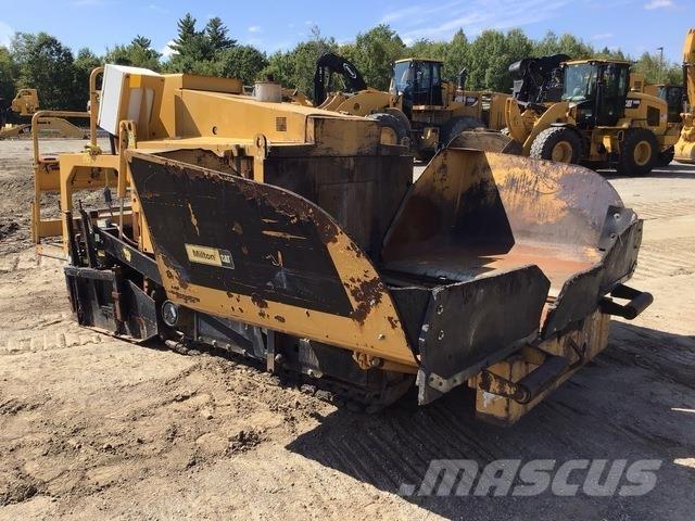CAT AP255E Asfaltsläggningsmaskiner