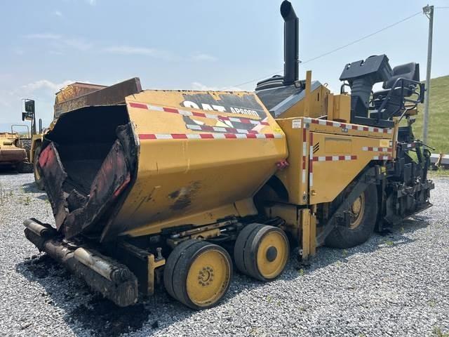 CAT AP600D Asfaltsläggningsmaskiner