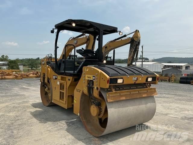 CAT CB10 Tvåvalsvältar