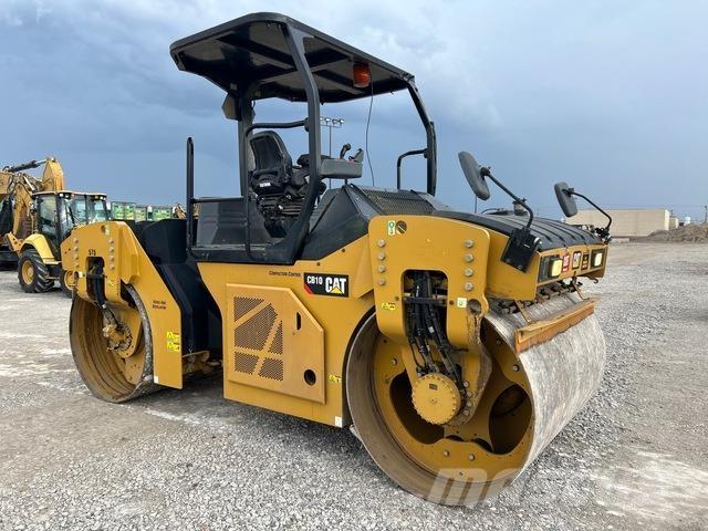 CAT CB10 Tvåvalsvältar