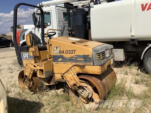 CAT CB224C Tvåvalsvältar