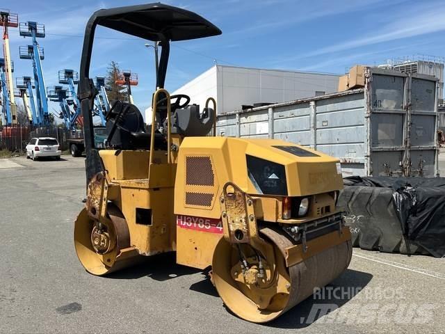CAT CB24 Tvåvalsvältar