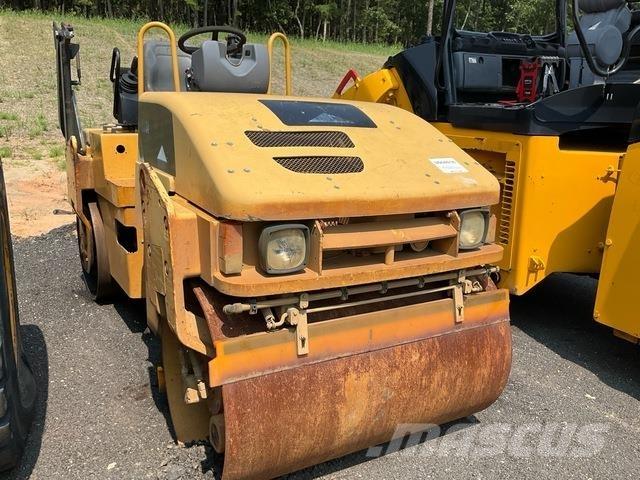 CAT CB34 Tvåvalsvältar