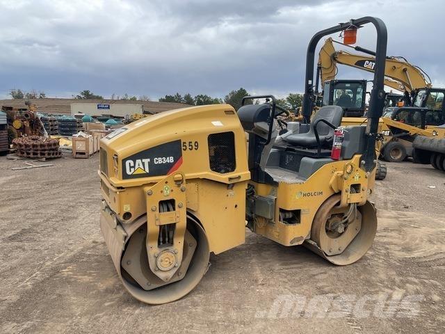 CAT CB34B Tvåvalsvältar