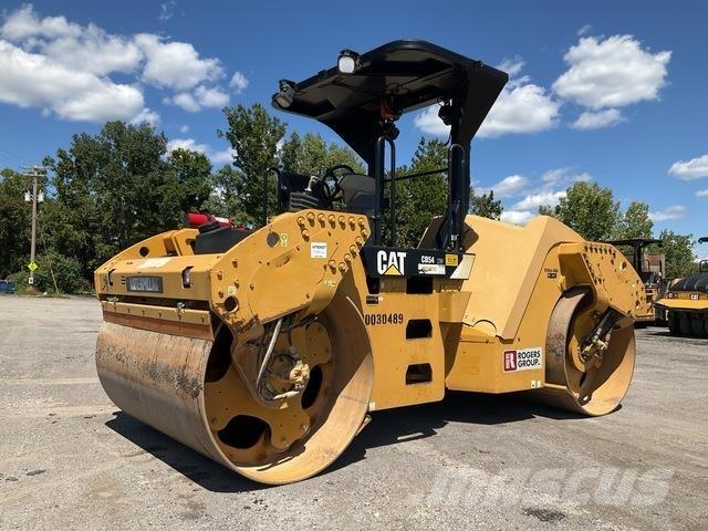 CAT CB54 Tvåvalsvältar