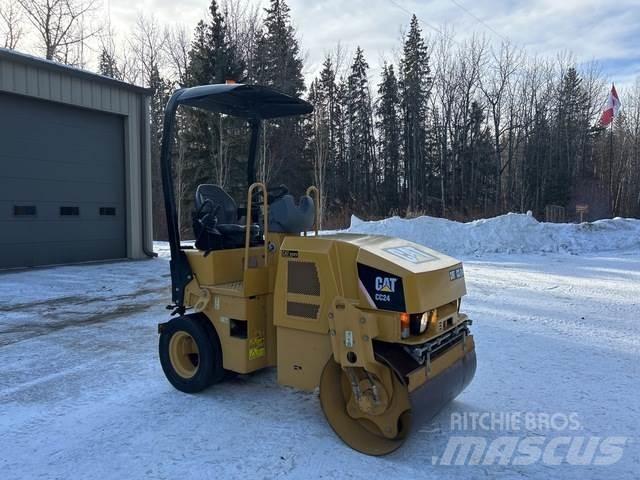 CAT CC24 Kombivältar