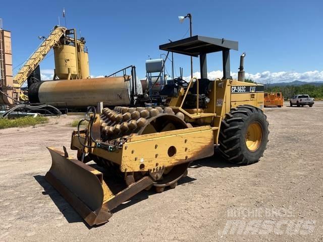 CAT CP-563C Envalsvältar