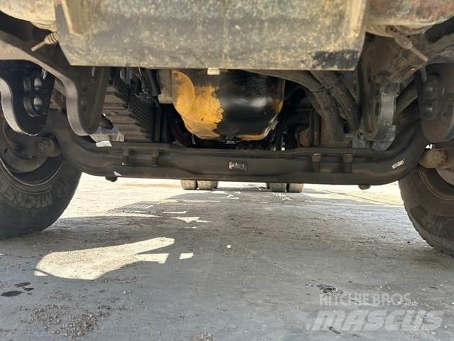 CAT CT660 Liftdumperbilar