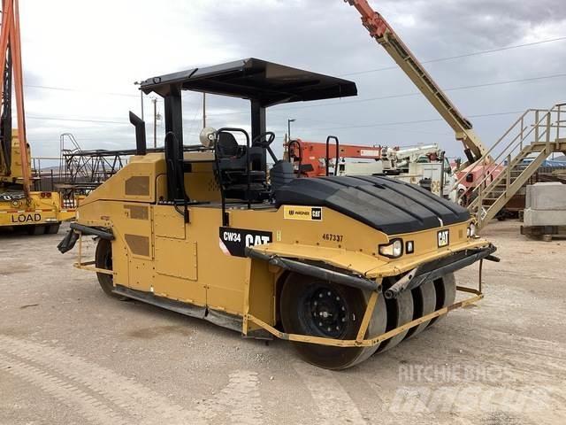 CAT CW34 Pneumatiska Hjulvältar