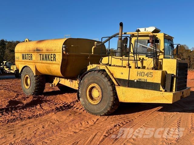 CAT D25D Vattentankbilar
