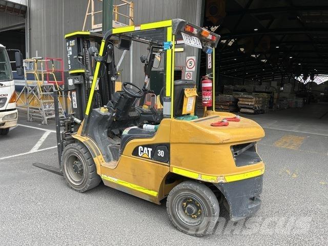 CAT DP30 Övriga motviktstruckar