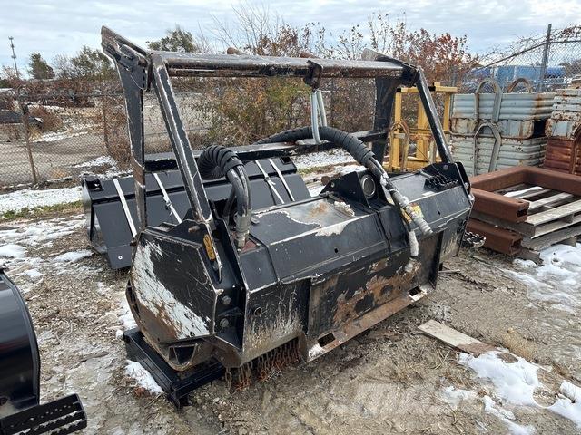 CAT HM418C Skogsfräsar