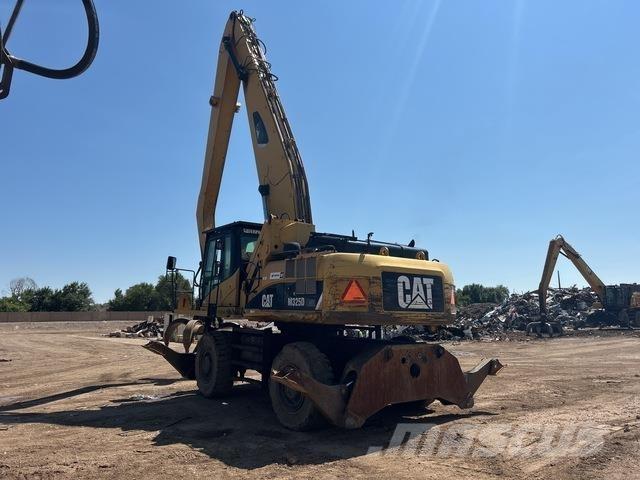 CAT M325D LMH Avfalls / industri hantering