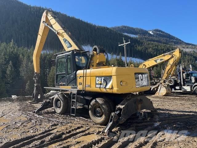 CAT M332D Avfalls / industri hantering