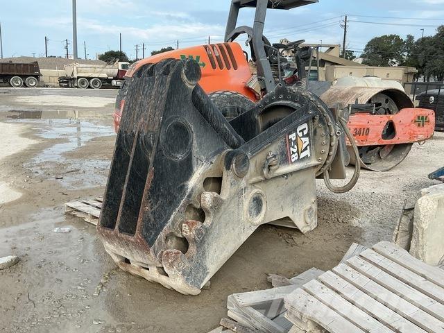 CAT P-28 Krossar för Entreprenad