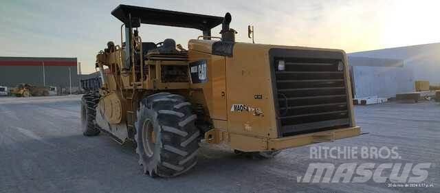 CAT RM300 Jordkompaktorer